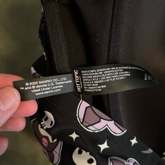 Hot Topic Size 4xl Kuromi Heart Gem Ruffle Swim TOP - Picture 8 of 8